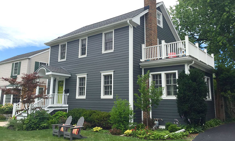 How to Choose the Right Siding for Chicagoland Weather Conditions